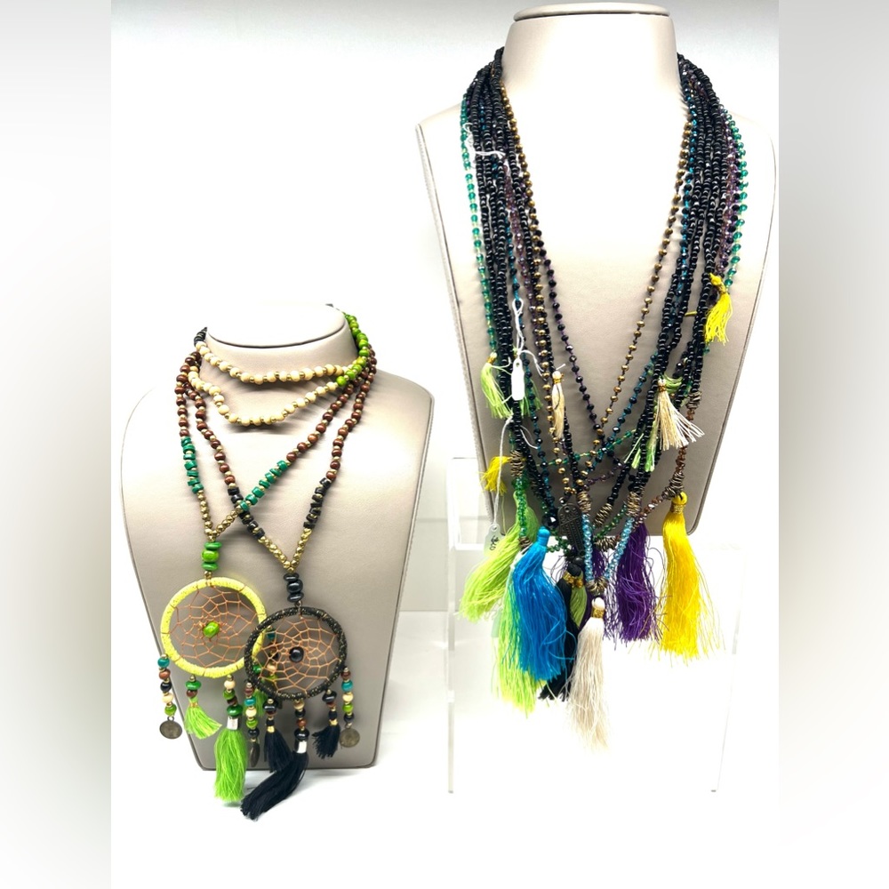 Wholesale liquidation. Beaded necklaces total 11 pieces from Bali.